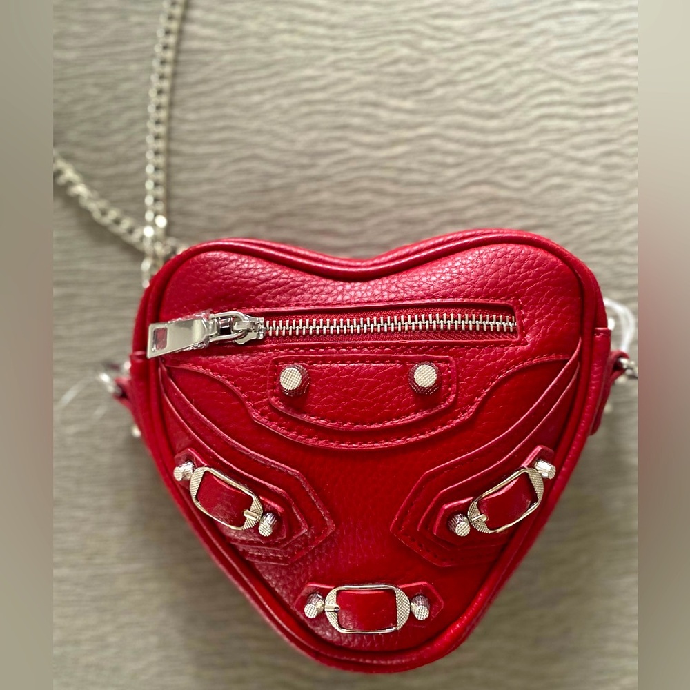 URBAN EXPRESSIONS Red Heart-Shaped Women's Crossbody Bag - NEW